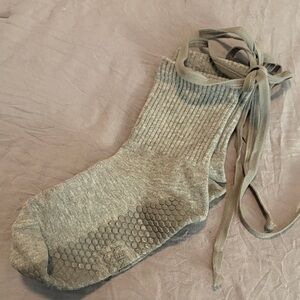 Athletic Ribbed Socks - Gray